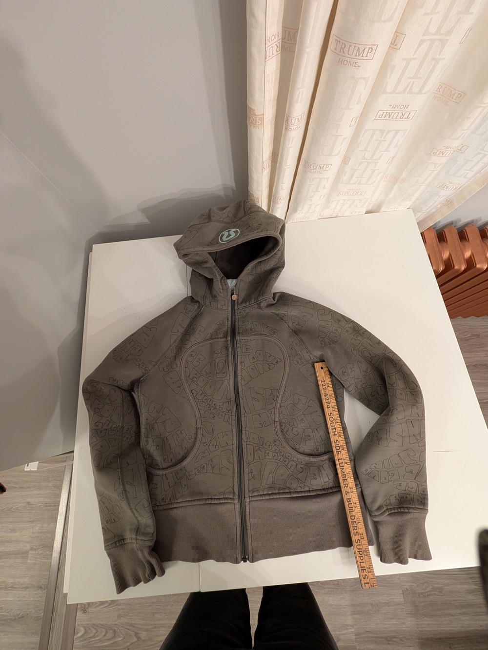 lululemon athletica Embossed Zip Hoodie - Green With Print